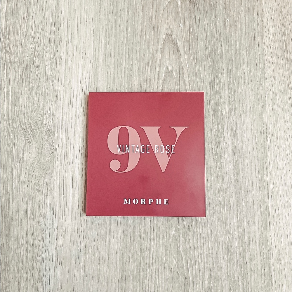 Eyeshadow Palette // MORPHE Eyeshadow // MORPHE Vintage Rose Eyeshadow Palette
